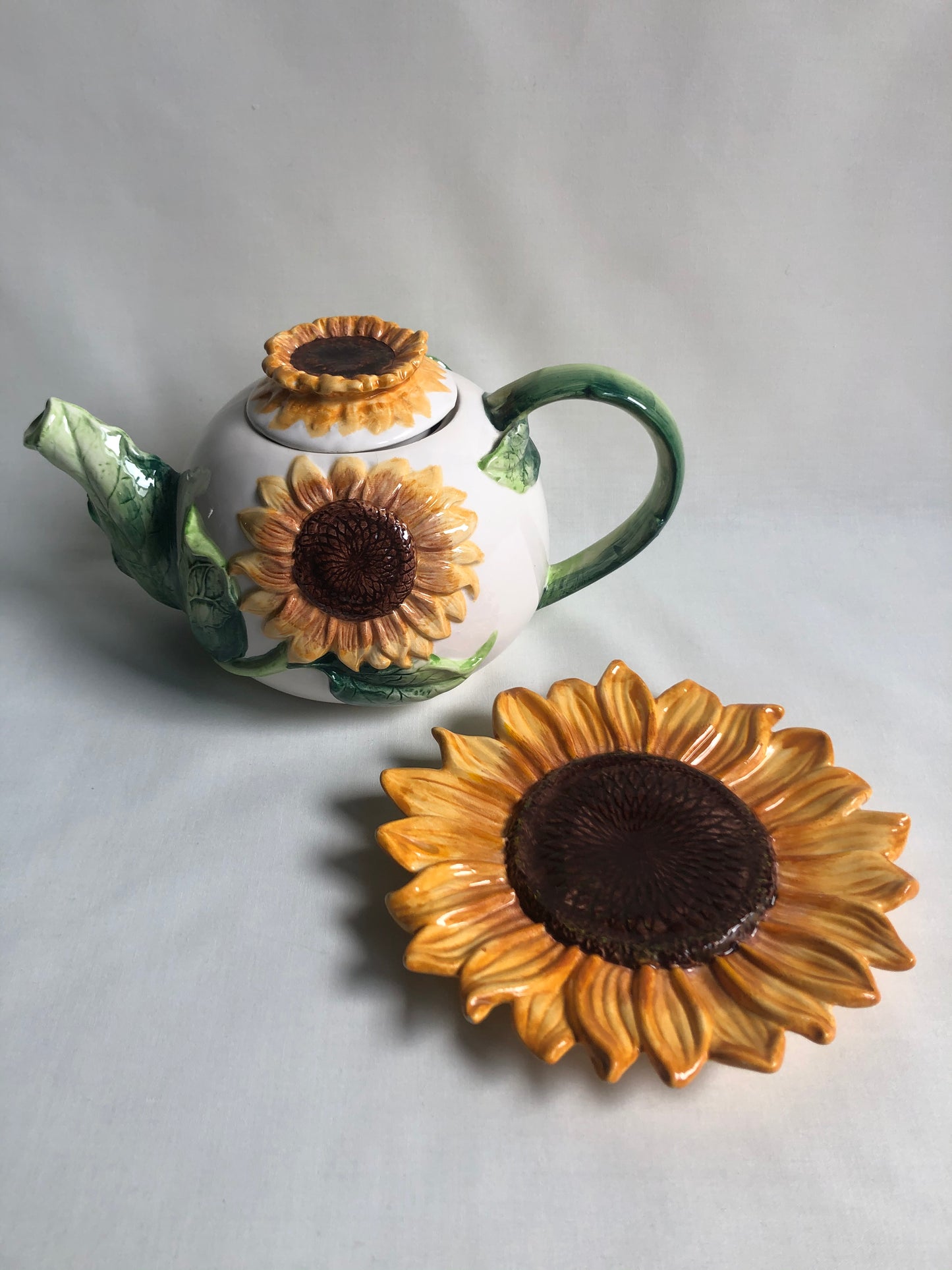 Ceramic Sunflower Teapot