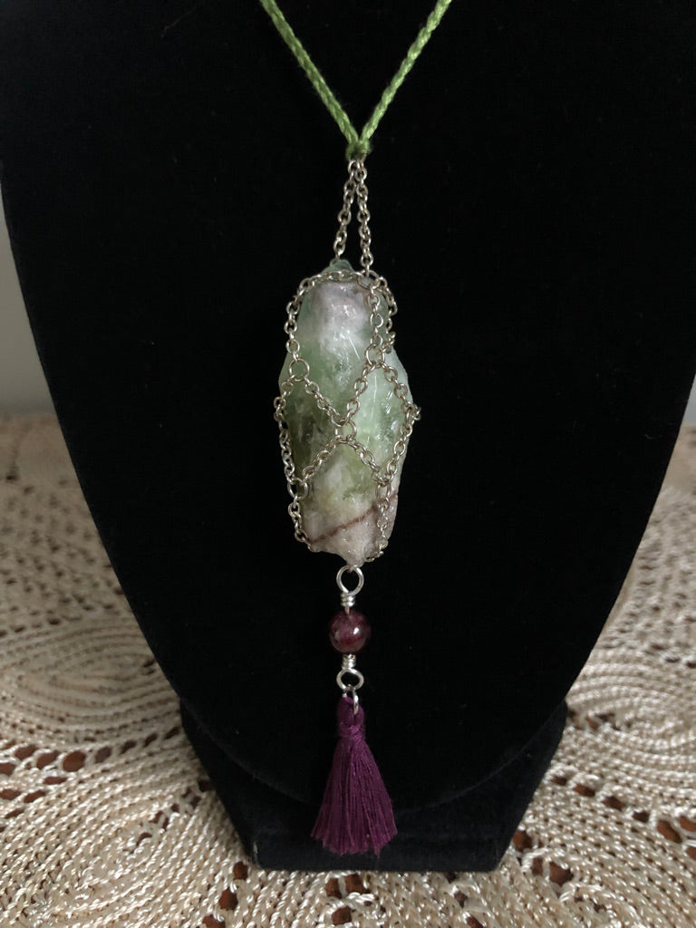 Handmade Green Calcite Necklace with Garnet